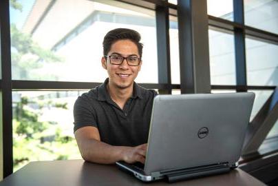 Alum Becerra in the skybridge